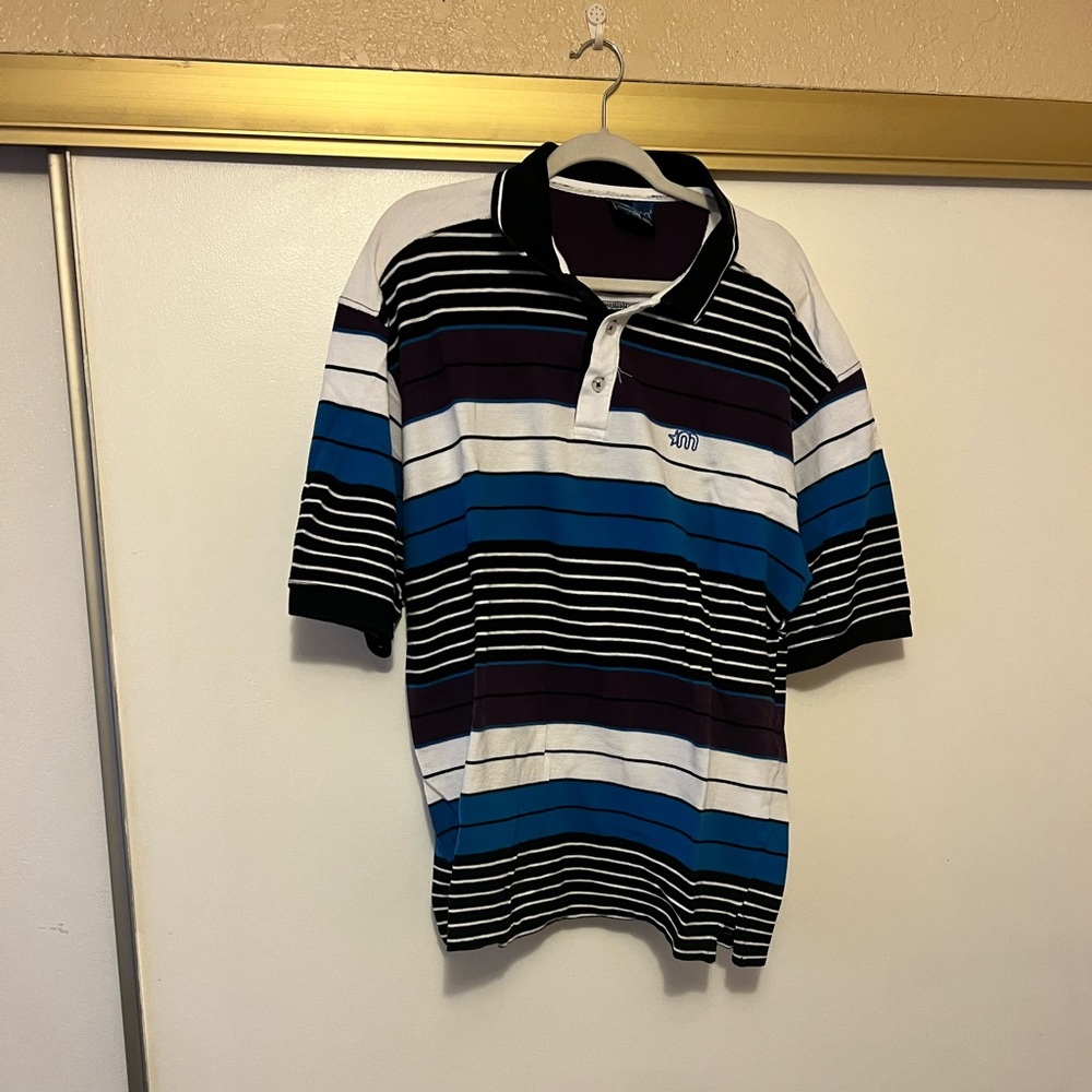 Short sleeve polo shirt
